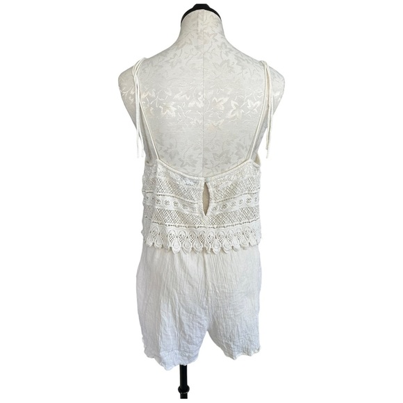 TopShop Boho Crochet Overlay Romper Cream Crinkly Gauze Spaghetti Straps Size 12 - Picture 5 of 16